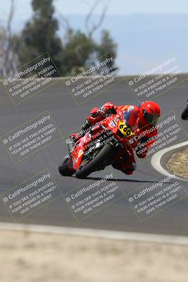 media/Jun-07-2025-TrackDaz (Sat) [[4413525952]]/A Group/12pm (Turn 2)/